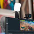 Logitech Litra Glow Streaming Lamp product in gebruik