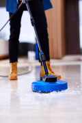 Nilfisk Patio Cleaner produkt in gebrauch