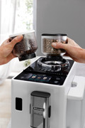 De'Longhi Rivelia EXAM440.55.W product in gebruik