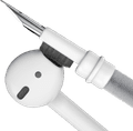 KeyBudz AirCare Cleaning Kit voor AirPods en AirPods Pro product in gebruik