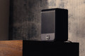 Klipsch Flexus Surr 100 Zwart product in gebruik