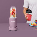 nutribullet 900 Pro Exclusive Lavender product in gebruik