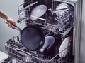 GreenPan Evolution Koekenpan 24 cm Zwart product in gebruik