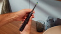Philips Sonicare 5300 Series HX7101/02 Schwarz produkt in gebrauch