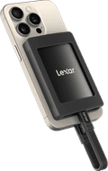 Lexar SL500M MagSafe Portable SSD 1TB product in gebruik