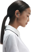 Samsung Galaxy Buds3 Zilver product in gebruik