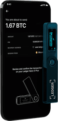 Ledger Nano S Plus Sapphire Blue product in gebruik