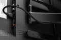 BlueBuilt Premium Draaibare Muurbeugel 37" - 75" detail