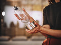SodaStream 1L Enso waterfles product in gebruik