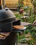 The Bastard Pizza Rotisserie Large product in gebruik