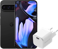 Google Pixel 9 Pro XL 256 Go Noir 5G + BlueBuilt Chargeur avec Port USB-C 30 W Blanc Main Image