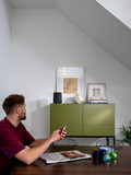Harman Kardon Enchant Speaker Zwart Duo Pack product in gebruik