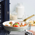 Greenpan Evolution koekenpan 28 cm Cream White product in gebruik