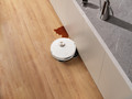 Dreame X40 Ultra Complete White product in use