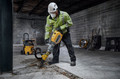 DeWalt DWV905M-QS + DeWalt DWV9402-XJ (5x) product in gebruik