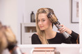 Remington AS8810 Keratin Protect Rotating Air Styler product in gebruik