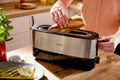 Philips Viva Collection Toaster HD2692/90 product in use