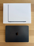 Apple MacBook Air 13 inches (2026) M5 (10 CPU/8 GPU) 16GB/512GB Black QWERTY (Image 1 of 4)