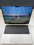 Apple MacBook Pro 14 inch M5 2025 16GB/512GB Zilver QWERTY (Afbeelding 2 van 4)