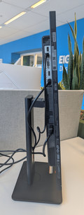 Lenovo ThinkVision T24-40 (Image 3 of 4)