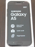 Samsung Galaxy A5 (2017) Black (Image 5 of 5)