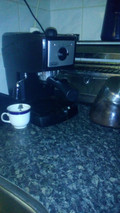 De'Longhi EC153.B Black (Image 1 of 1)