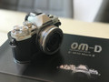 Olympus E-M10 Mark III Body Zwart + 14-42mm (Afbeelding 3 van 3)