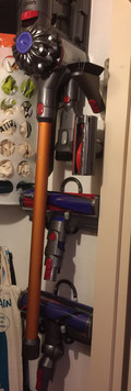 Dyson V8 Absolute (Image 1 of 1)