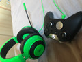 Razer Kraken Pro V2 Oval Green (Image 1 of 2)