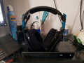 Astro A50 Wireless PS4 Edition (Image 2 of 4)