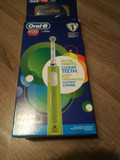 Oral-B Junior 6+ Purple (Image 3 of 3)