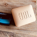 JBL Go 2 Champagne (Image 2 of 3)