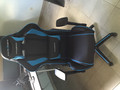 DX Racer FORMULA Gaming Chair Zwart/Blauw (Afbeelding 2 van 7)