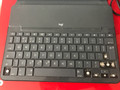 Logitech iPad (2018) Slim Folio Keyboard Cover QWERTY (Image 2 of 6)