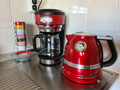 KitchenAid Artisan Kettle Almond White (Image 2 of 9)