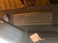 Logitech MK235 Draadloze Toetsenbord en Muis QWERTY 5-Pack (Afbeelding 1 van 2)