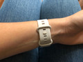 Fitbit Sense Wit/Goud (Afbeelding 2 van 5)