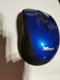 Trust Yvi Wireless Mouse Red (Image 1 of 4)