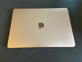 Apple MacBook Air (2020) MGN93N&#x2F;A Zilver QWERTY (Afbeelding 1 van 4)