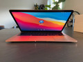 Apple MacBook Air (2020) MGN93N&#x2F;A Zilver QWERTY (Afbeelding 2 van 4)
