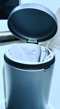 Brabantia NewIcon Poubelle à Pédale 30 Litres Soft Beige (Image 1 sur 5)
