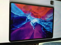 Apple iPad Pro (2020) 12.9 inch 128 GB Wifi Zilver (Afbeelding 1 van 3)