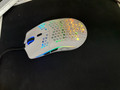 Glorious Model O Wireless Gaming Mouse White (Image 4 of 10)