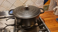 Le Creuset Signature Ronde Stoofpan 26 cm Mat Zwart (Afbeelding 1 van 2)
