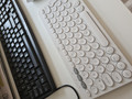 Logitech K380 Draadloos Toetsenbord QWERTY Wit (Afbeelding 1 van 6)