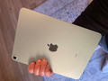 Apple iPad Air (2020) 10.9 inch 64 GB Wifi Hemelsblauw (Afbeelding 4 van 7)