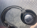 JBL Quantum 300 Black (Image 1 of 4)