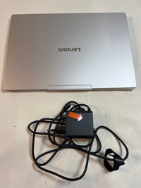 Lenovo Yoga Slim 7 OLED Copilot+ PC 14ILL10 83JX006SMH