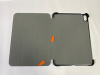 BlueBuilt Apple iPad (2025/2022) Tri-Fold Book Case Black