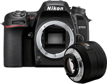 Nikon D7500 + Nikon AF-S 35mm f/1.8G DX Camera met TIpA award Nederland